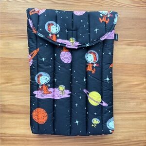 Baggu 16” Space Snoopy Laptop Sleeve